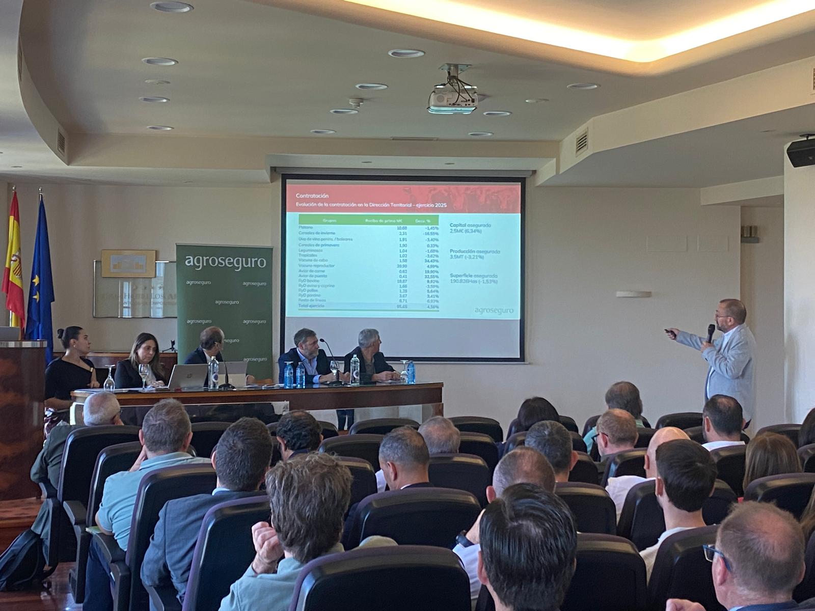 Agroseguro presenta en Santiago de Compostela las novedades del Plan 2026 de seguros pecuarios